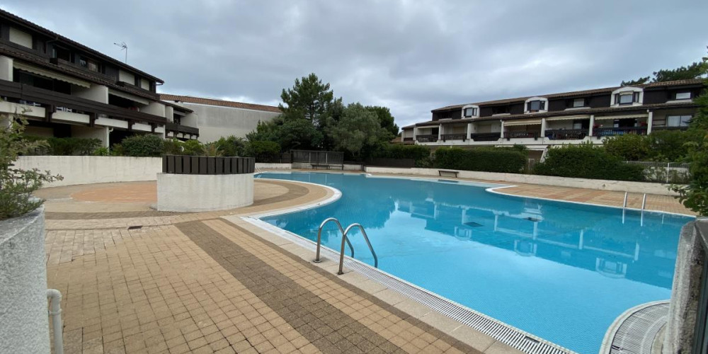 appartement à LEGE CAP FERRET (33950)